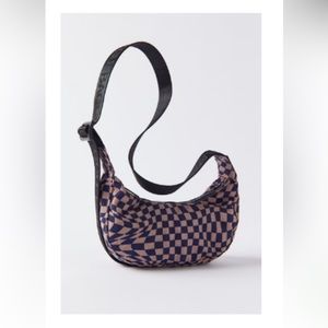 BAGGU mini nylon crescent